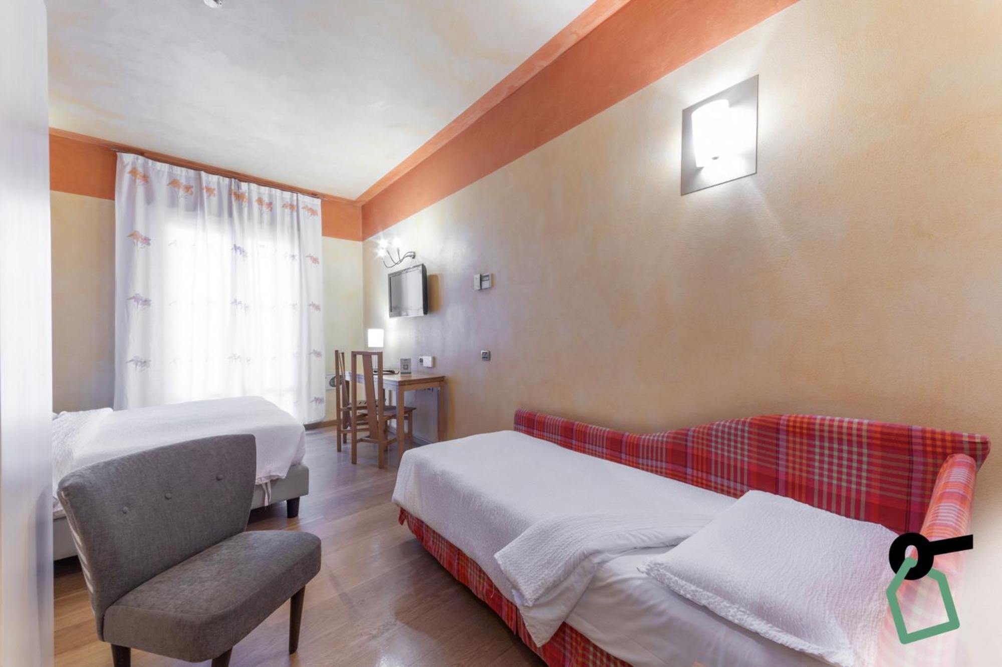 Hotiday Discovery - Residence Verona Luaran gambar