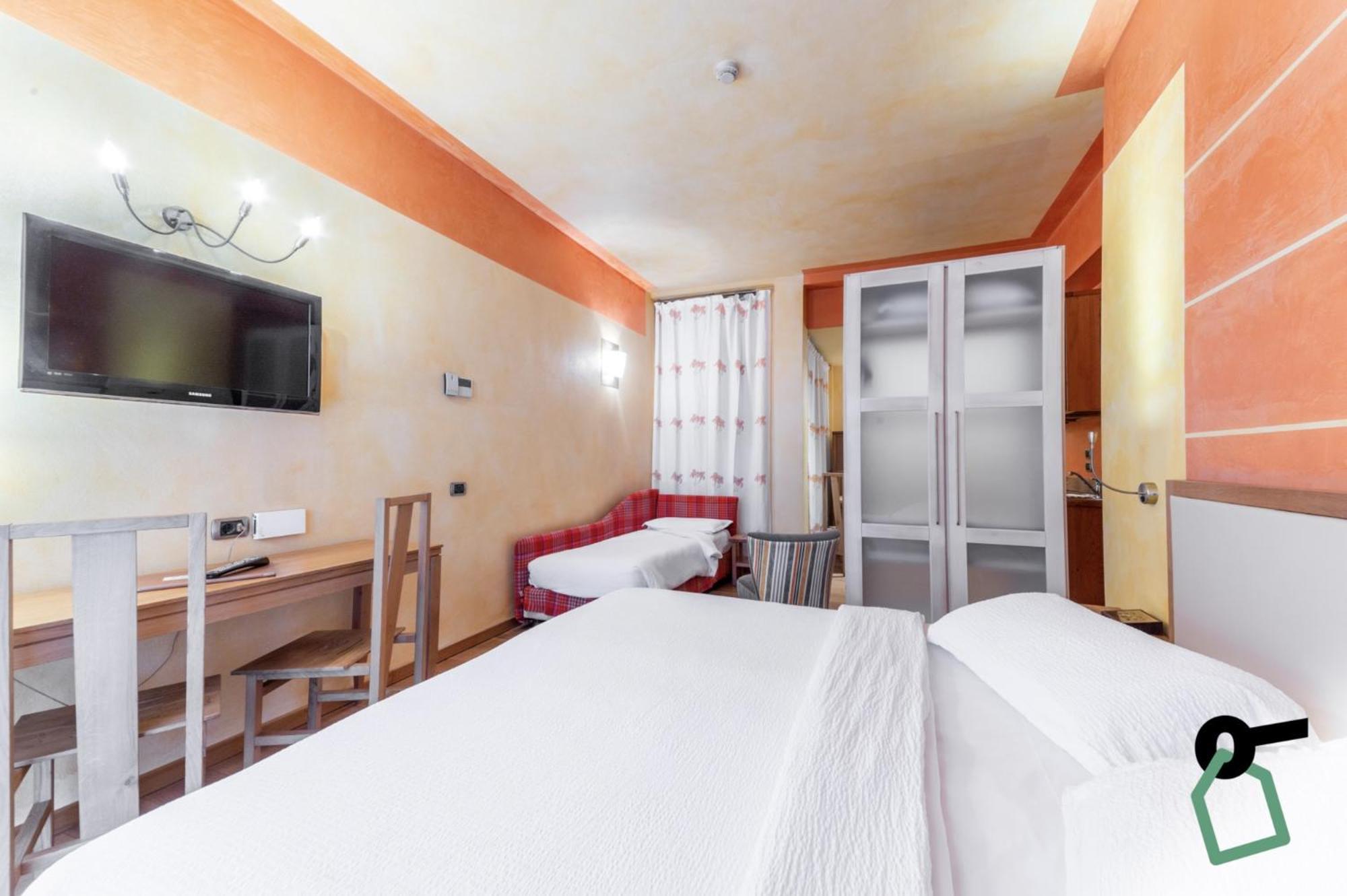 Hotiday Discovery - Residence Verona Luaran gambar
