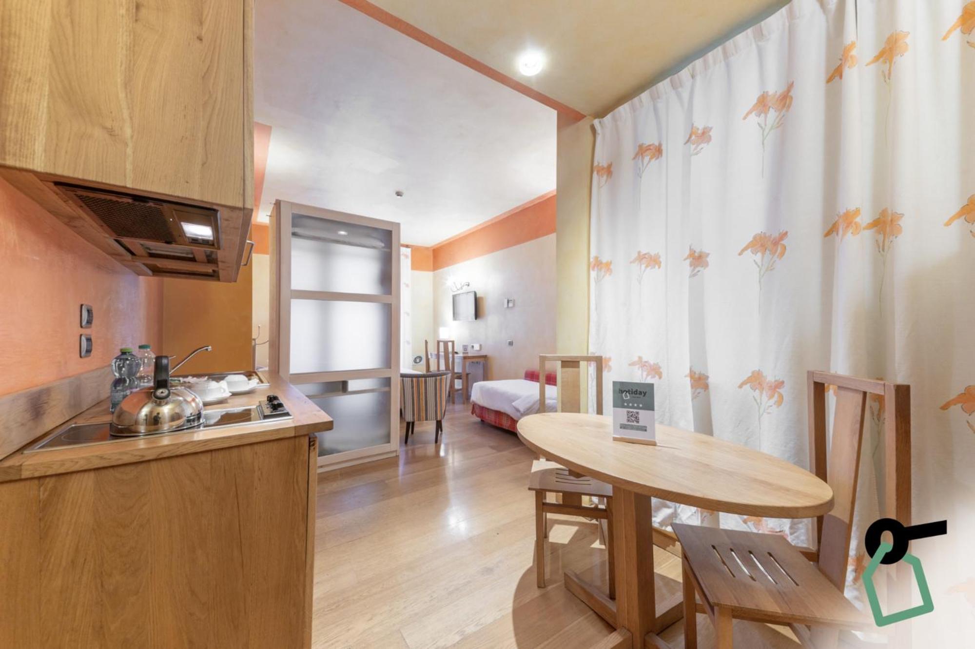 Hotiday Discovery - Residence Verona Luaran gambar