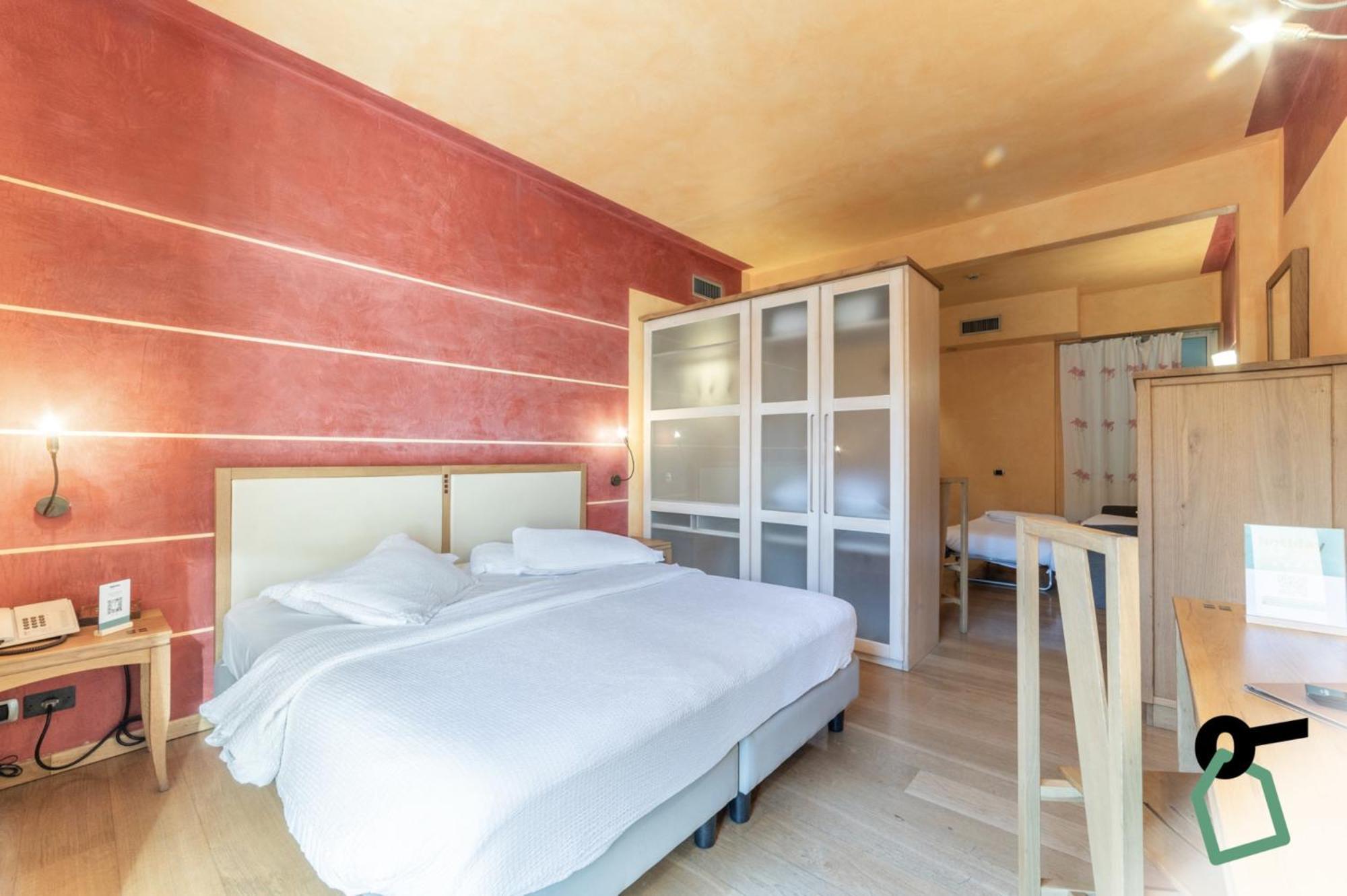 Hotiday Discovery - Residence Verona Luaran gambar