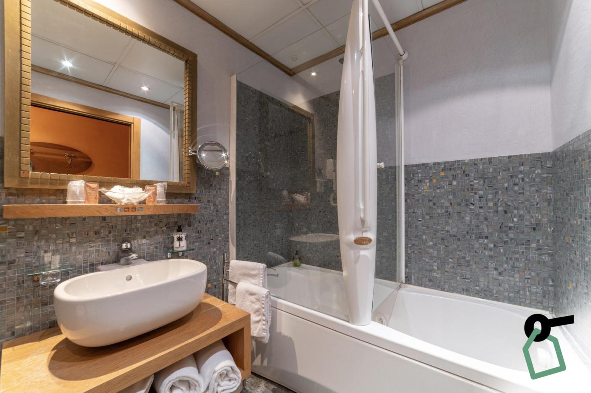 Hotiday Discovery - Residence Verona Luaran gambar